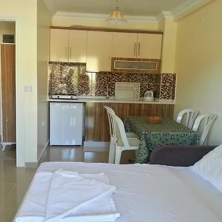 Kleopatra Apart Apart Otel İçmeler