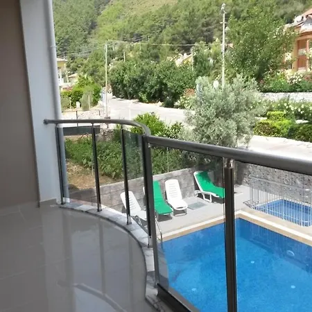 Apart Otel Kleopatra Apart 3*